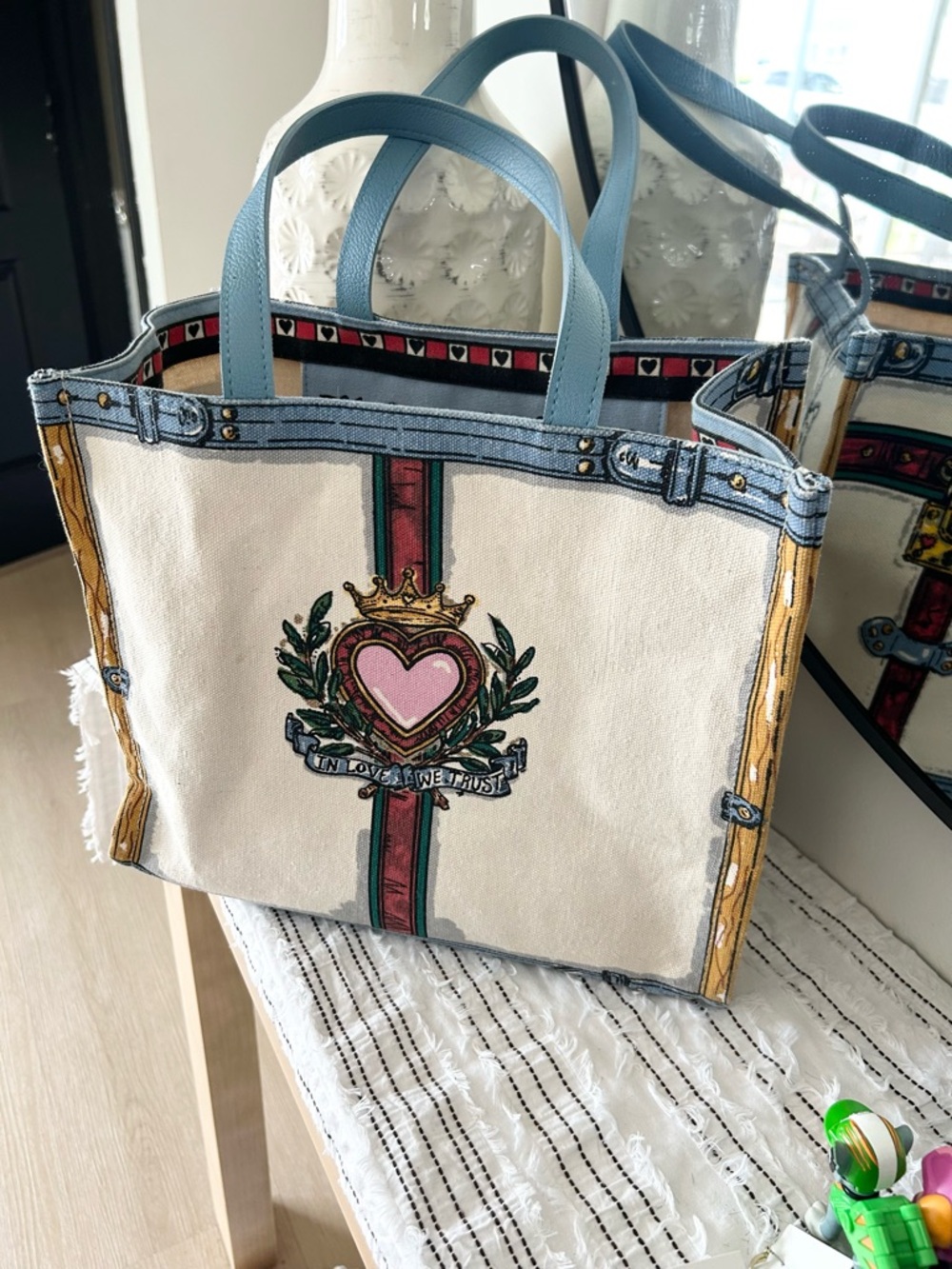 Brighton “In Love We Trust” Canvas Tote Bag 2019 Art by Tom Clancy - Picture 6 of 10